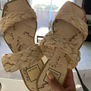 Dolce Vita Indy Rafia Sandals